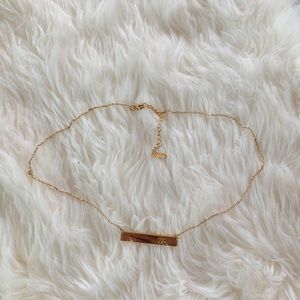 Arbonne bar necklace